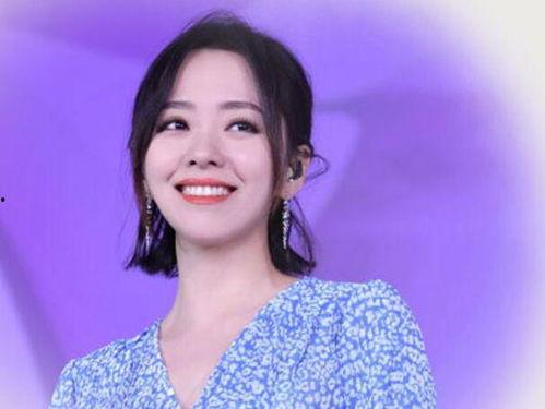 哪个明星名字里带洛,探寻洛洛的璀璨星途
